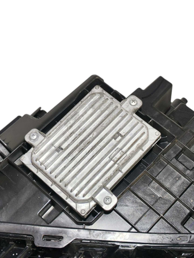 FAROL DIREITO SA3F4121020C BYD SONG PLUS 2023 2024 C/DETALHE - Imagem 3