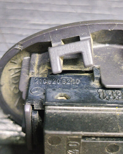 Botão Comando Vidro Tras Dir Mercedes A160 A180 1999/2005 - Imagem 6