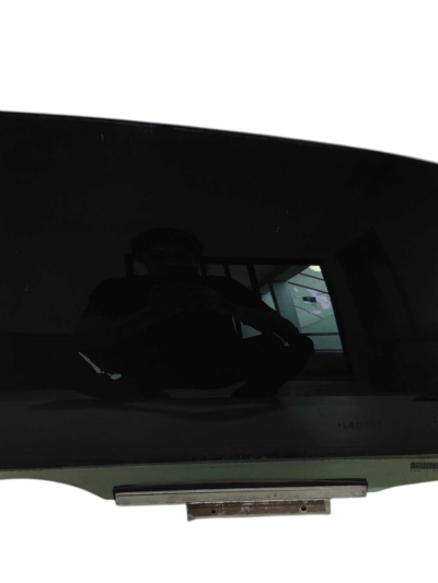 Vidro Porta Tras Esquerdo Toyota Yaris Sedan 2021 a 2023