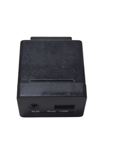 MOLDURA TOMADA USB/AUX 961204D601 HYUNDAI TUCSON 2007 A 2015 - Imagem 4