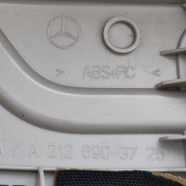 MOLDURA COLUNA ESQUERDA MERCEDES C280 2010/2012 A2126903725 - Imagem 8