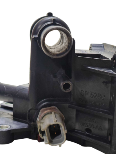 CARCAÇA VALVULA TERMOSTATICA 6G9G8K556AA FORD FOCUS 09/13 - Imagem 9