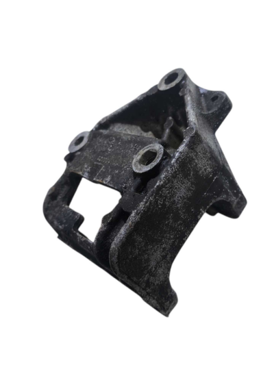 SUPORTE BOMBA MOTOR 8200040061 RENAULT CLIO 2006 A 2012 - Imagem 3