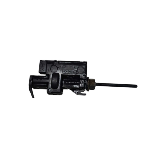 TRAVA PORTINHOLA TANQUE 8200305732 RENAULT Megane 2007/2011